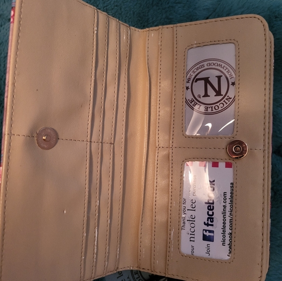 Nicole Lee wallet with wristlet - Picture 4 of 8